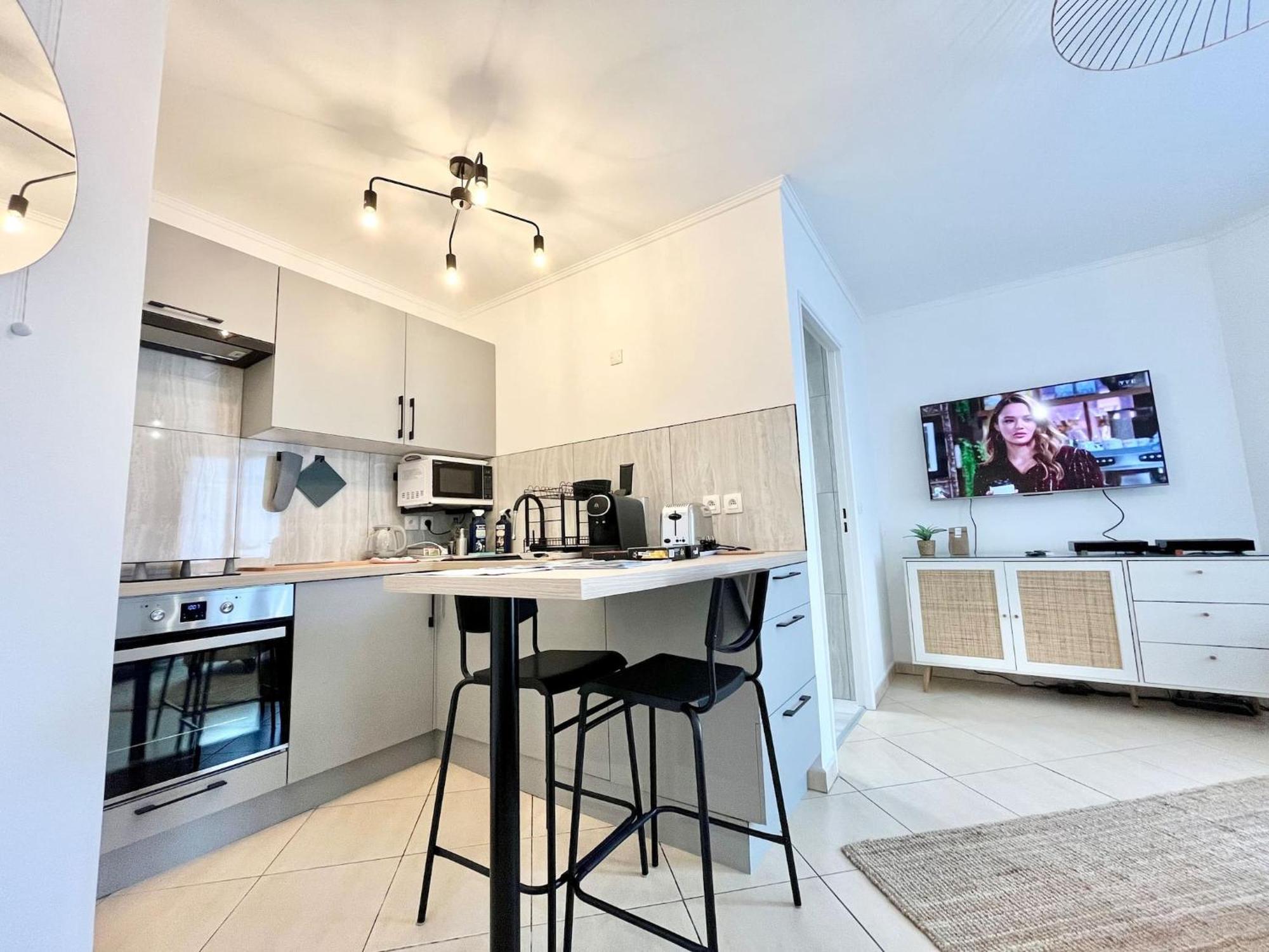 'La Villa Melanie' Neuf, Equipe, Terrasse, Centre Menton Buitenkant foto
